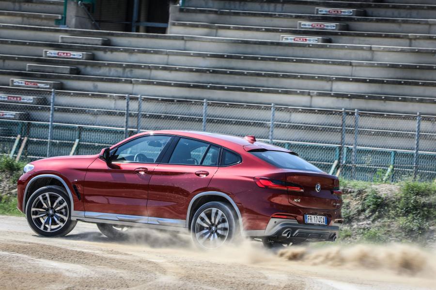  BMW X4 xDrive20d M Sport (G02) 2018 года  (WW) (фото 13 из 40)